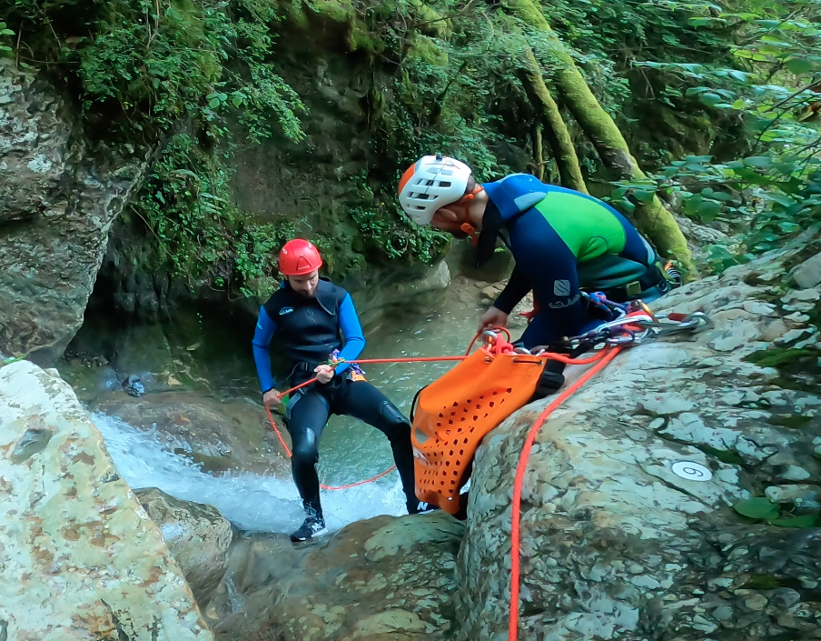 Rappel canyon du Versoud All in Canyon